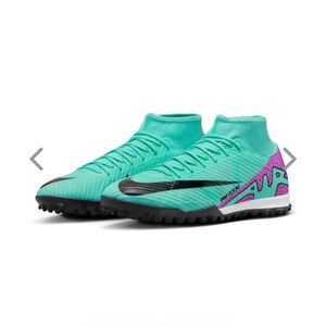 NWT Women’s Zoom Superfly Soccer Cleats SZ 6